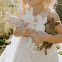 Bunnies By The Bay Roly-Poly knuffel konijn Beige