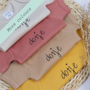 SALE Romper DOTJE sand, oker of camel kleur