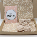 Hoera! Zwanger Babyslofje merino wol Sand