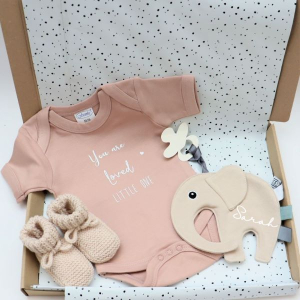 Brievenbuscadeau You are Loved Little one Old pink  gepersonaliseerd