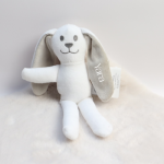 Konijn Kaya met rammelgeluidje en naam baby