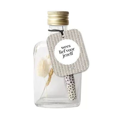 Wensflesje met briefje / Wees lief voor jezelf Wensflesje met briefje / Wees lief voor jezelf