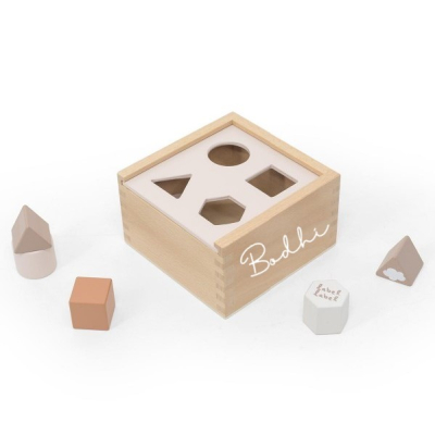 Label Label Shape Sorting Box - Nougat met naam baby Label Label Shape Sorting Box - Nougat met naam baby